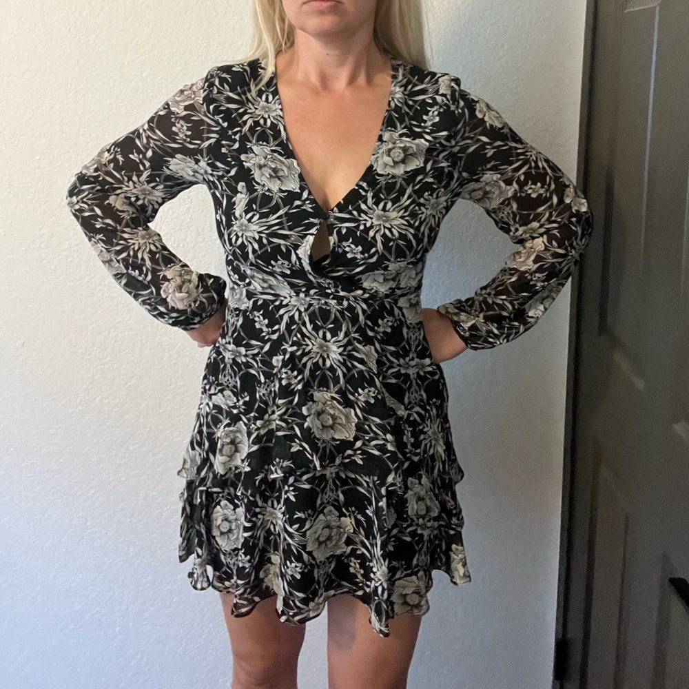 Flowy black floral boutique dress, tie back